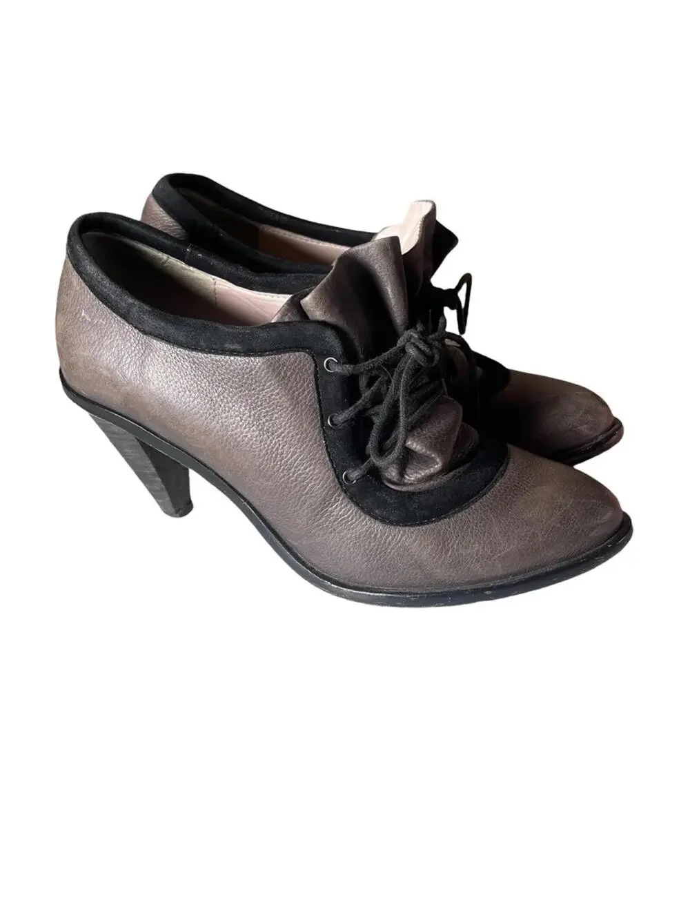 Plenty by Tracy Reese Wayne Oxford Heels 7 37.5 Gray Black Lace Up Bootie Retro